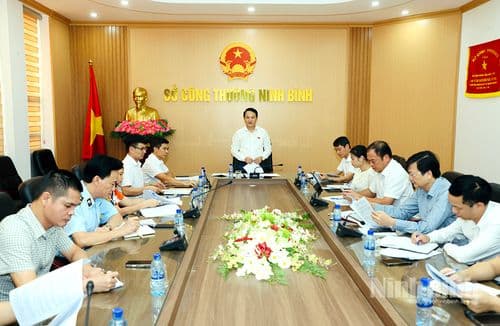 Đoàn ĐBQH tỉnh khảo sát việc thực hiện quy định của pháp luật về ngành, nghề đầu tư kinh doanh có điều kiện theo quy định của Luật Đầu tư